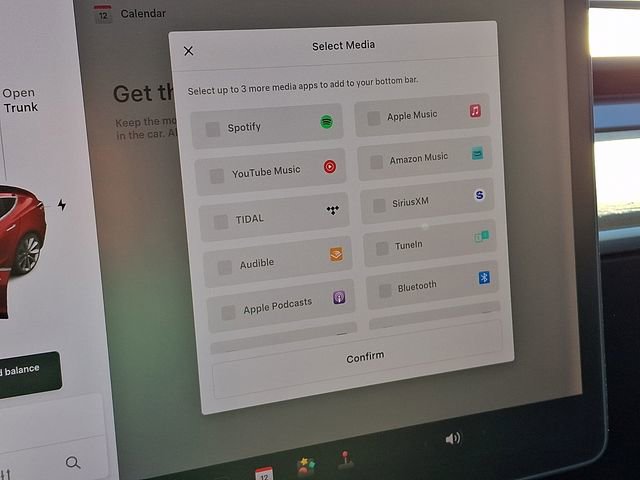 Used 2018 Tesla Model 3 Long Range image 23