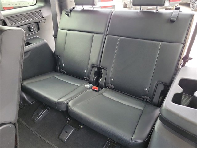 Used 2025 Hyundai Santa Fe Limited image 21