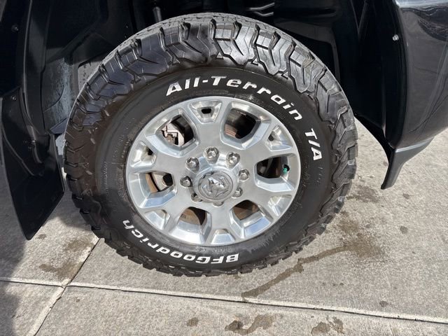 Used 2021 RAM 2500 Laramie w/ Body Color Bumper Group image 13