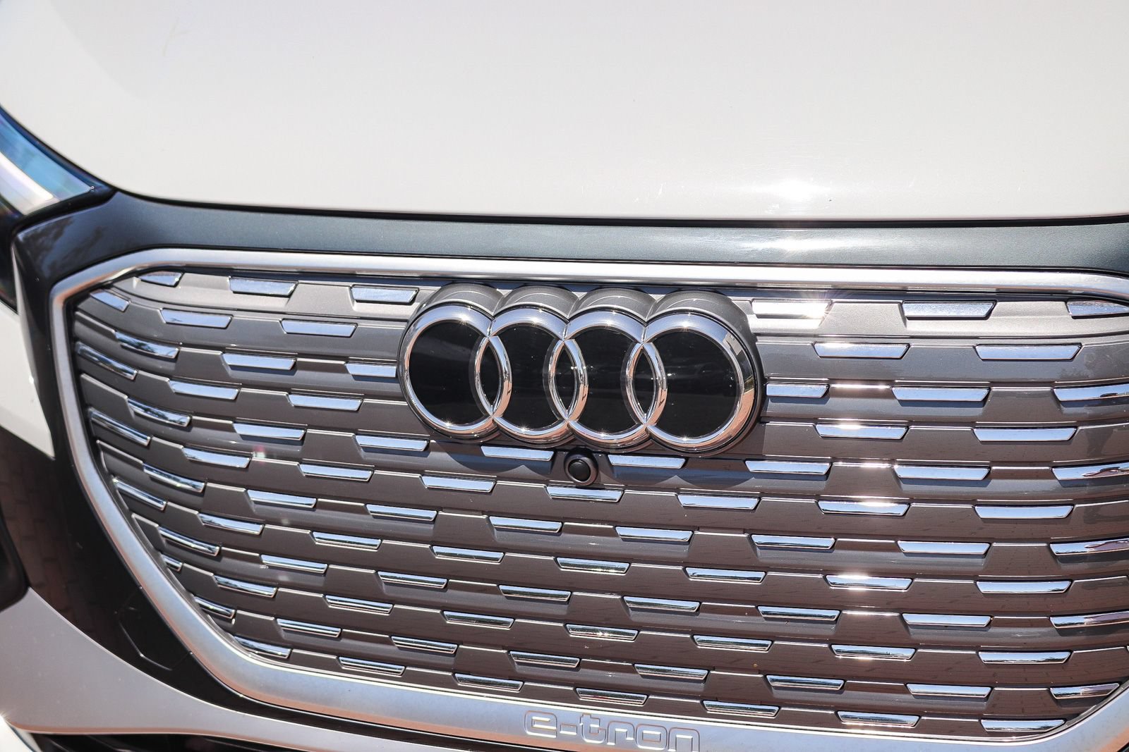 Certified 2023 Audi Q4 e-tron Premium w/ Convenience Package AWD/4WD image 13