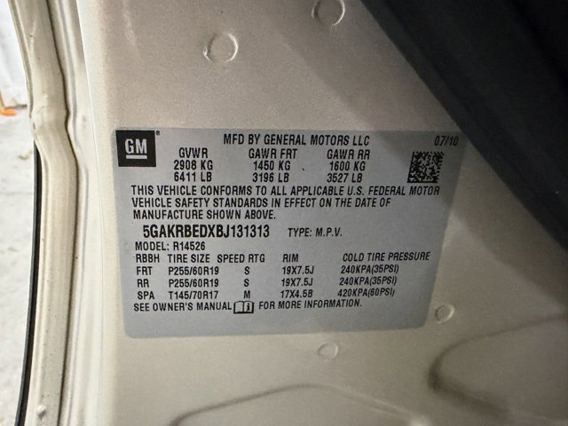 Used 2011 Buick Enclave CXL image 60