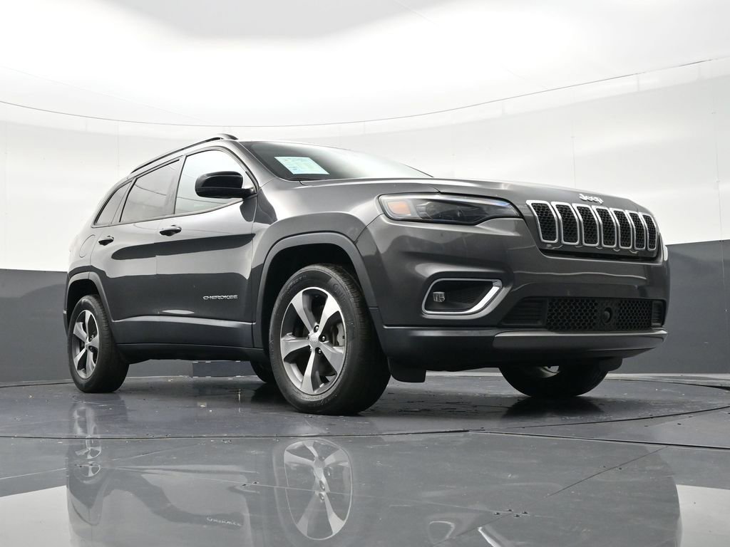 Used 2022 Jeep Cherokee Limited image 25