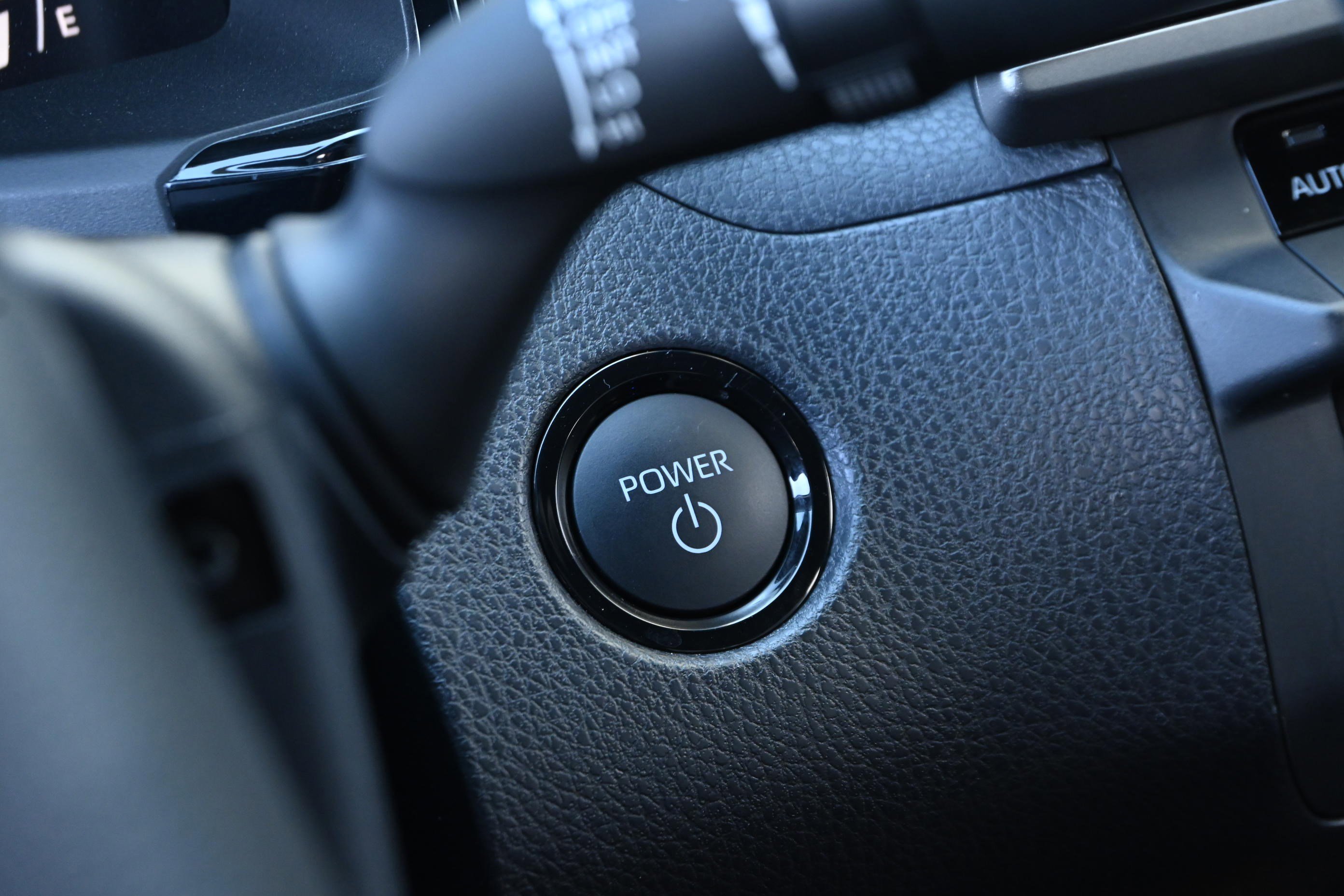 Used 2025 Toyota Camry SE image 24