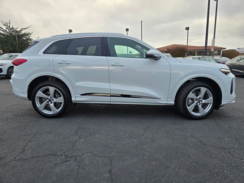 Used 2025 Audi Q5 Premium Plus AWD/4WD image 39