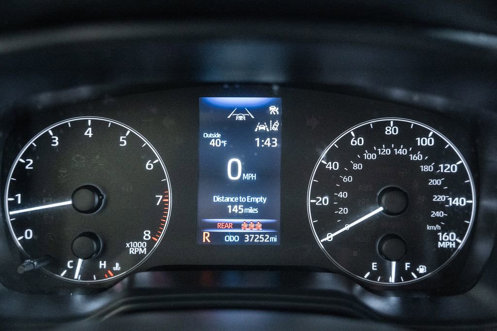 Used 2024 Toyota Corolla SE image 36