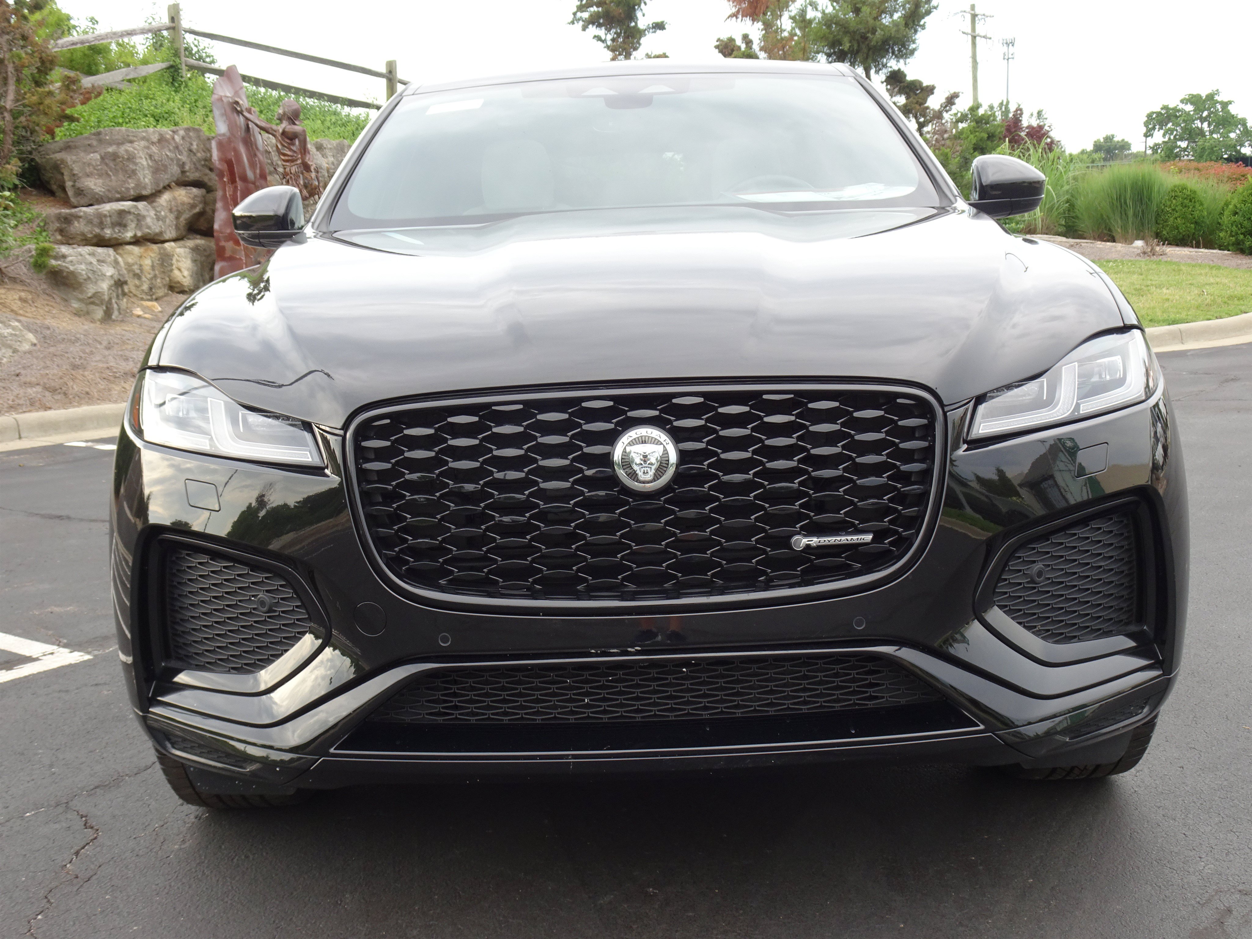 New 2025 Jaguar F-PACE R-Dynamic S AWD/4WD image 13