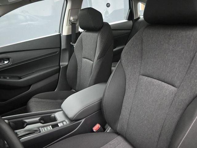 Used 2025 Honda Accord SE image 19