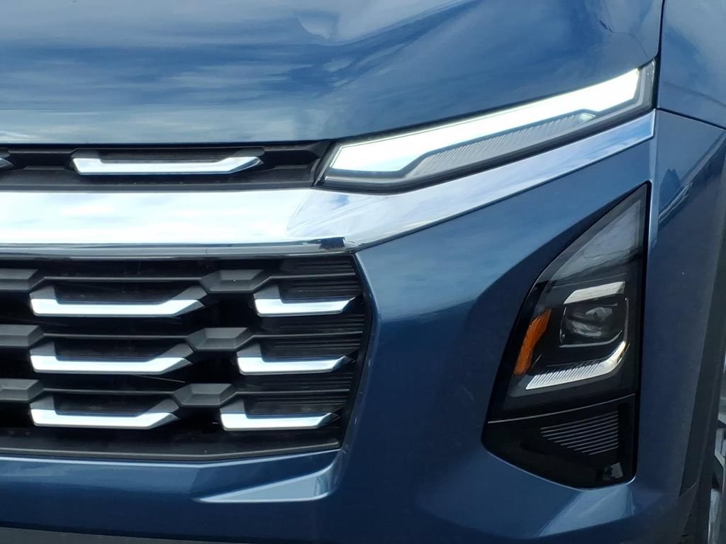 New 2027 Chevrolet Equinox LT FWD image 8