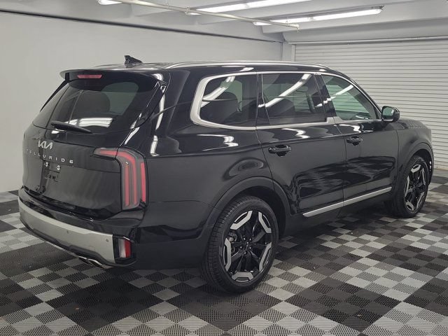 Certified 2024 Kia Telluride EX FWD image 6