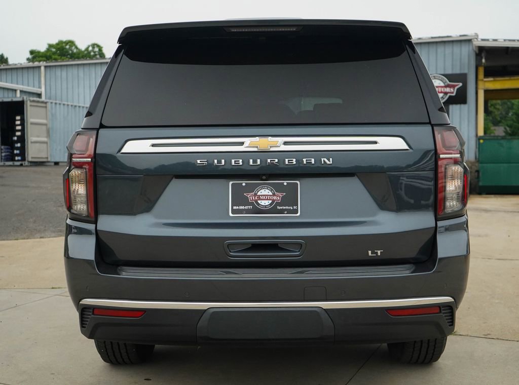 Used 2021 Chevrolet Suburban LT RWD image 19