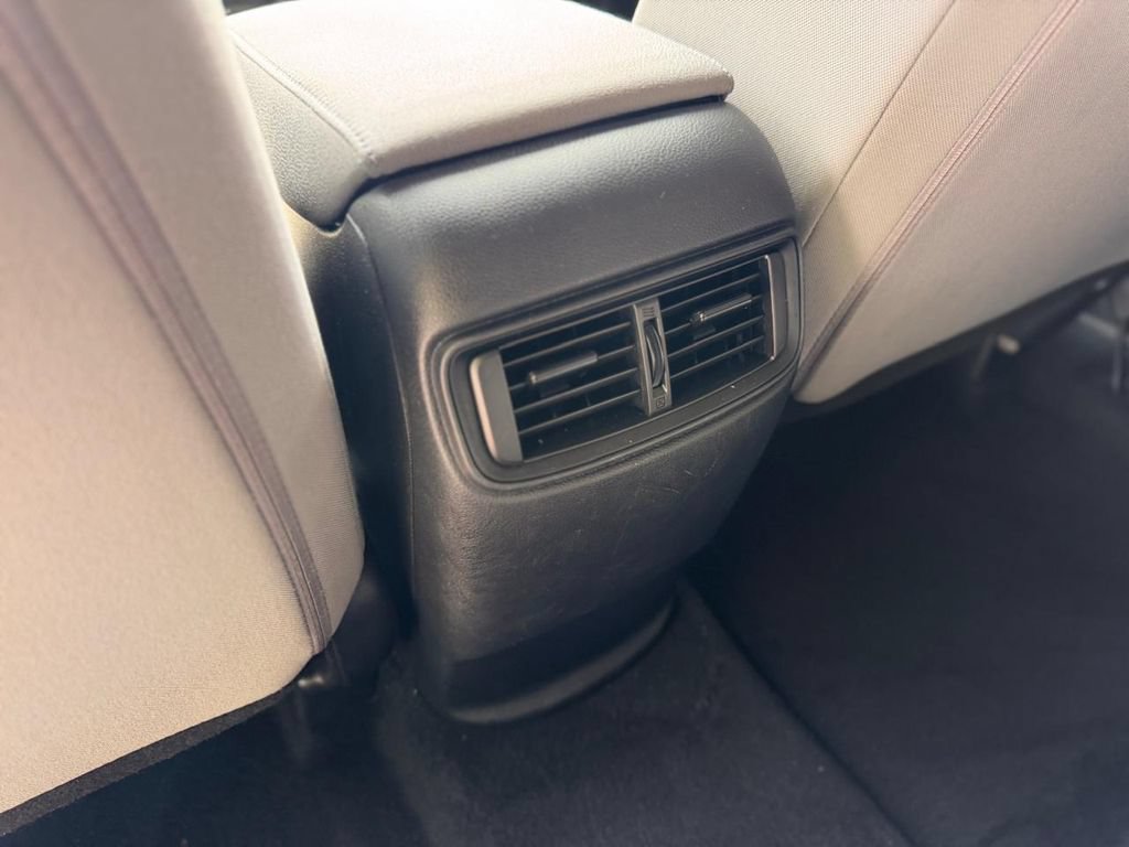 Used 2018 Honda CR-V LX image 21