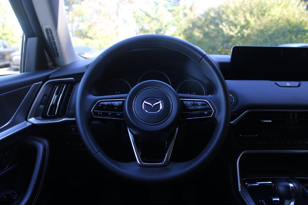 Used 2024 MAZDA CX-90 3.3 Turbo w/ Premium Package AWD/4WD image 17