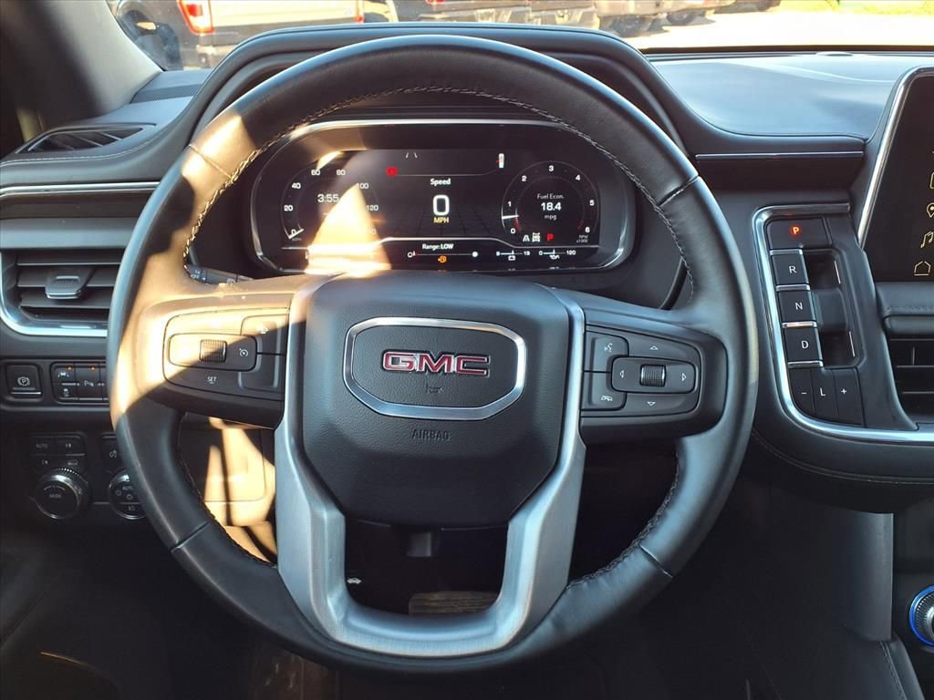 Used 2024 GMC Yukon XL SLE image 31