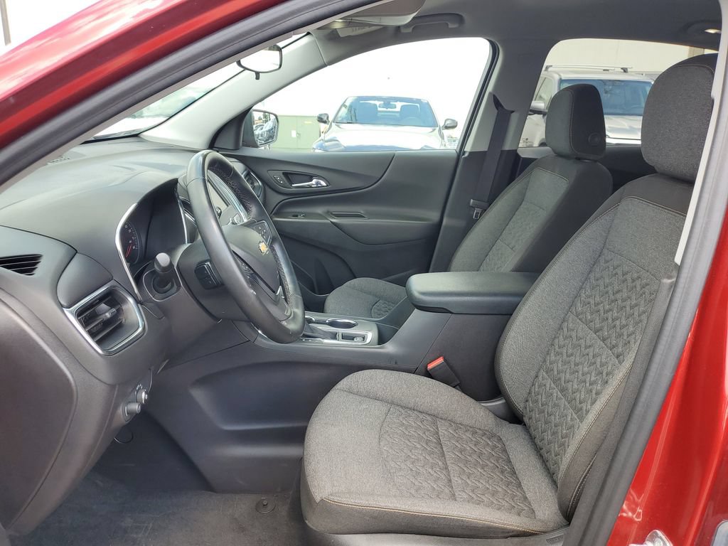 Used 2024 Chevrolet Equinox LT w/ LPO, Floor Liner Package AWD/4WD image 10