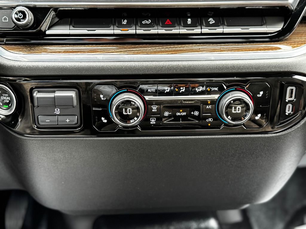 Used 2024 Chevrolet Silverado 2500 LT w/ Convenience Package image 8