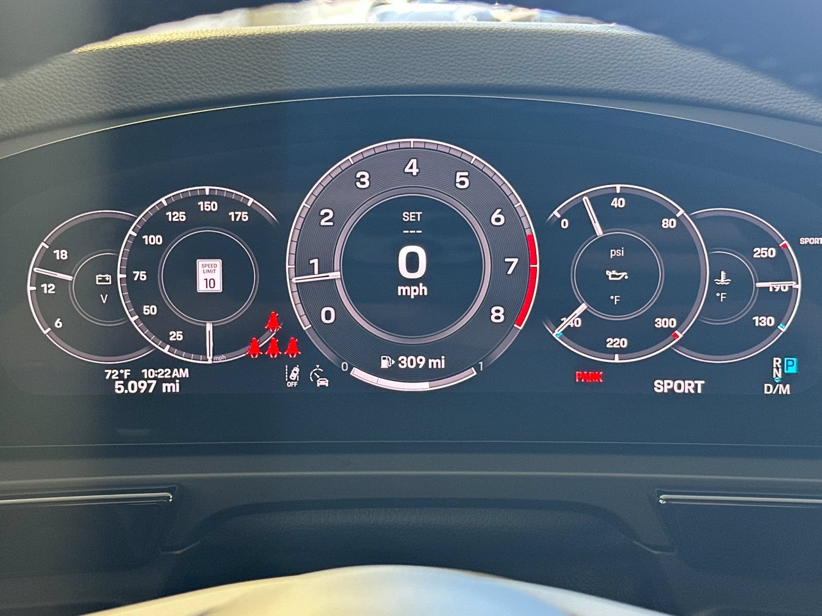 Certified 2026 Porsche Cayenne Coupe AWD/4WD image 31