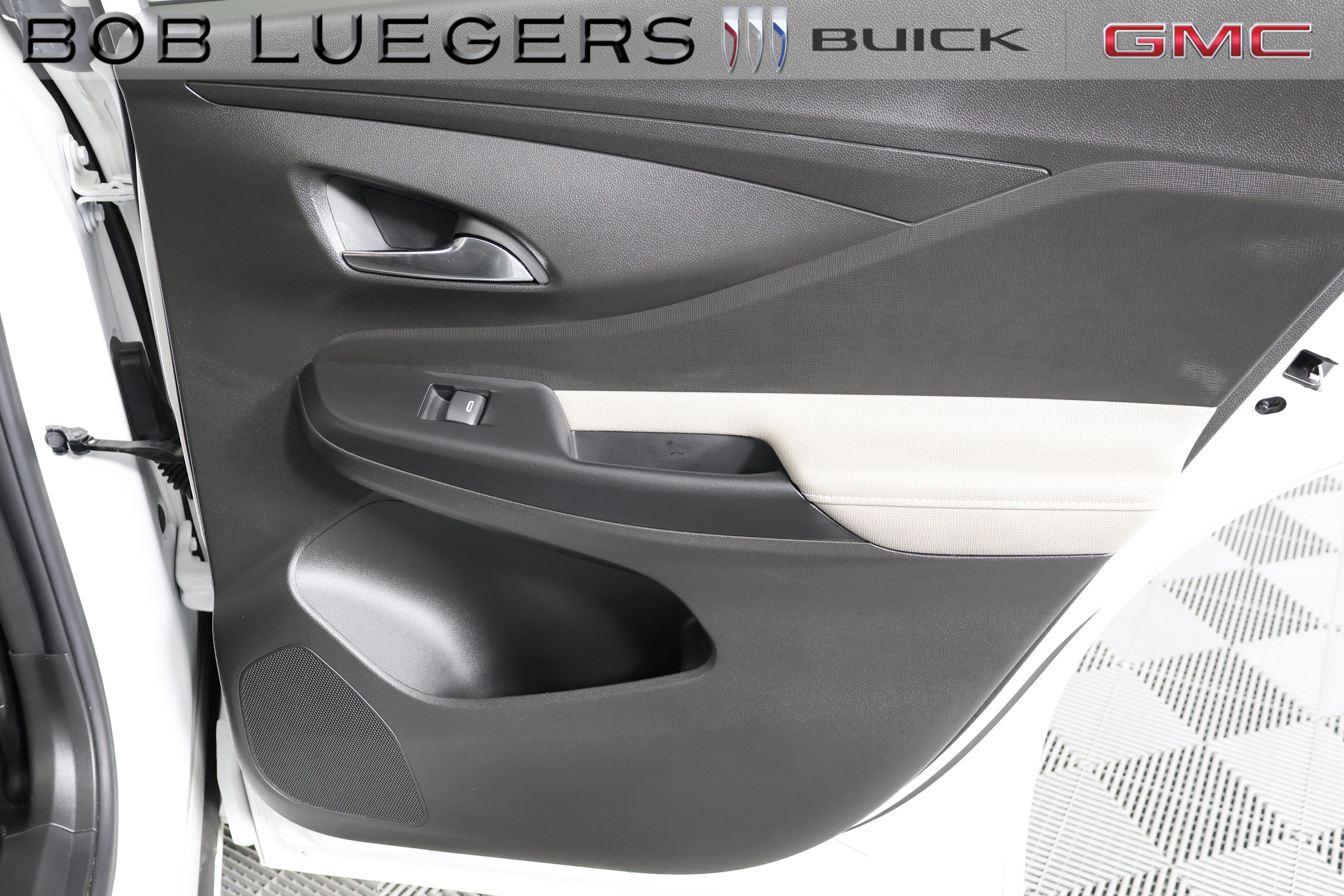 Certified 2024 Buick Envista Avenir FWD image 23