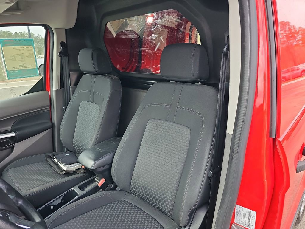 Used 2021 Ford Transit Connect XLT image 19