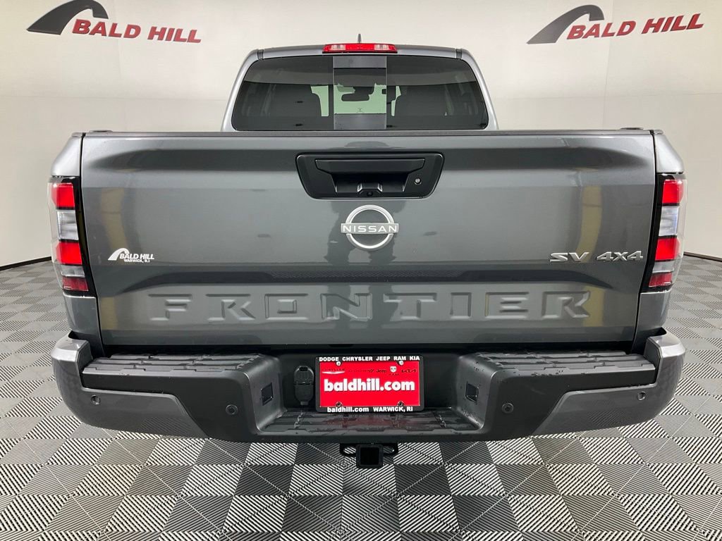 Used 2024 Nissan Frontier SV w/ Technology Package image 5