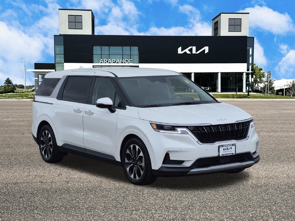 Certified 2024 Kia Carnival EX FWD image 2