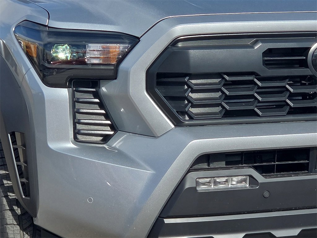 New 2026 Toyota Tacoma TRD Off-Road image 9