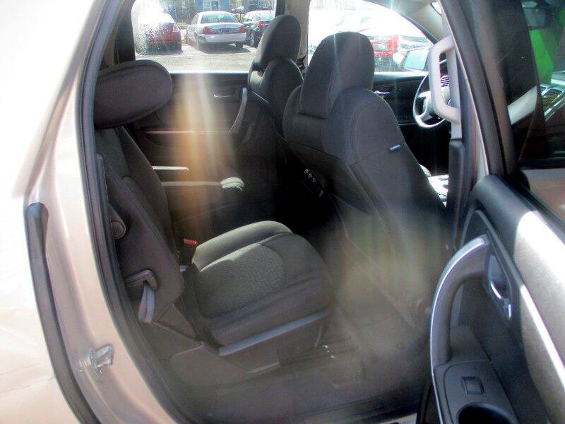 Used 2012 GMC Acadia SLE image 8