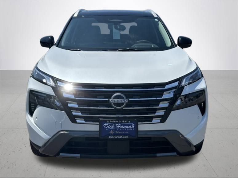 New 2025 Nissan Rogue SL w/ Tech Package image 3