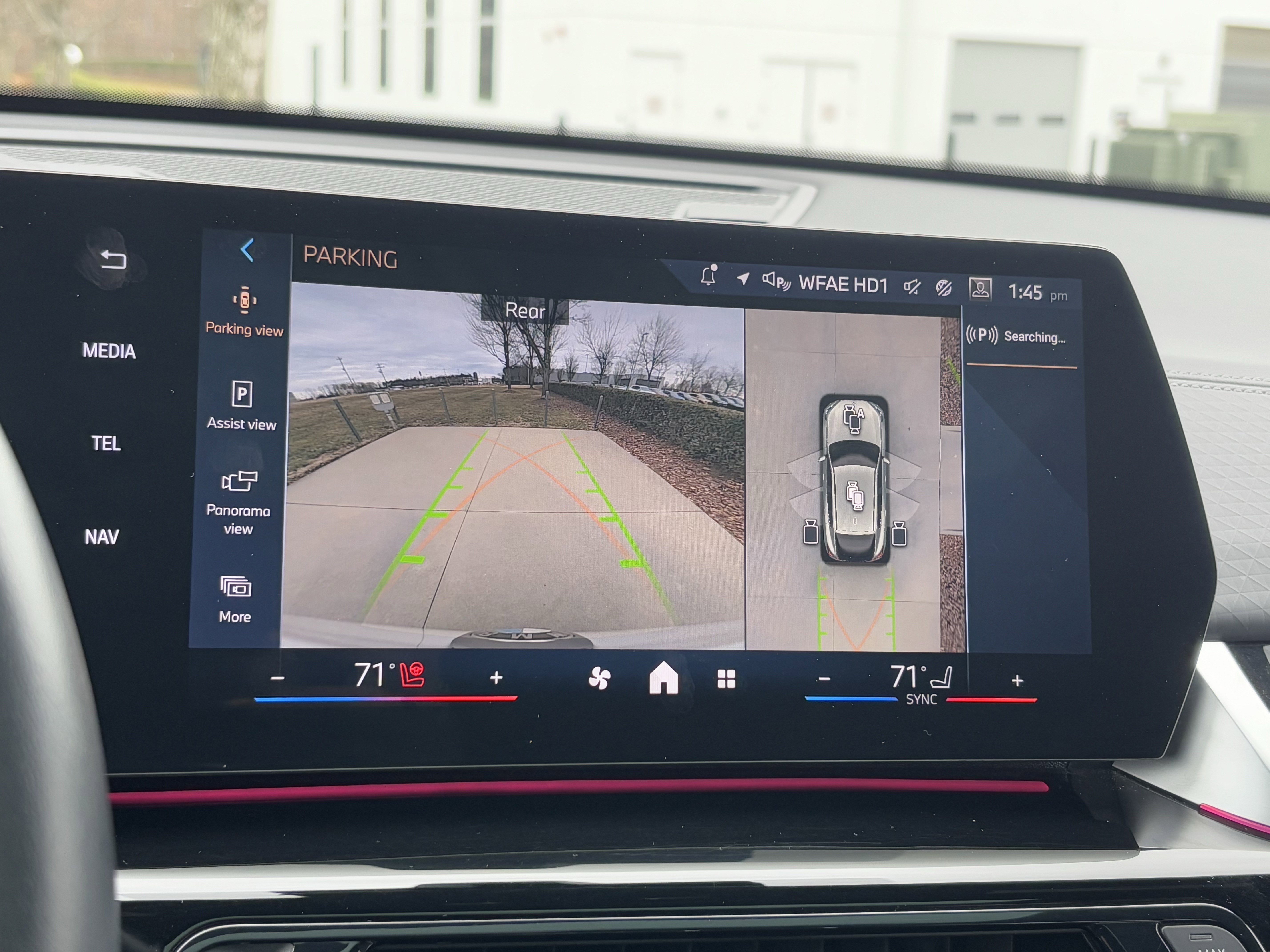 Certified 2025 BMW X2 xDrive28i image 23