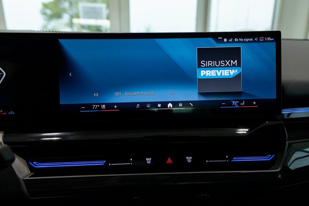 Used 2026 BMW 530i xDrive w/ Premium Package AWD/4WD image 28