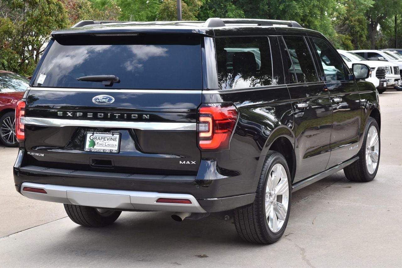 Certified 2024 Ford Expedition Max Platinum image 8