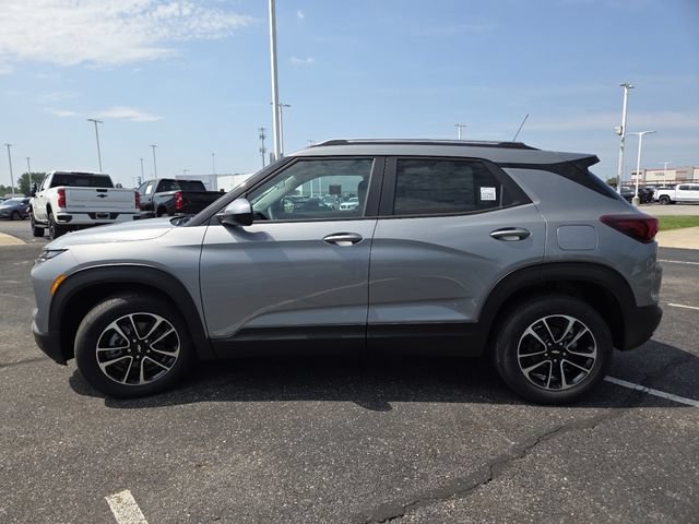 New 2026 Chevrolet TrailBlazer LT w/ Driver Confidence Package FWD image 10