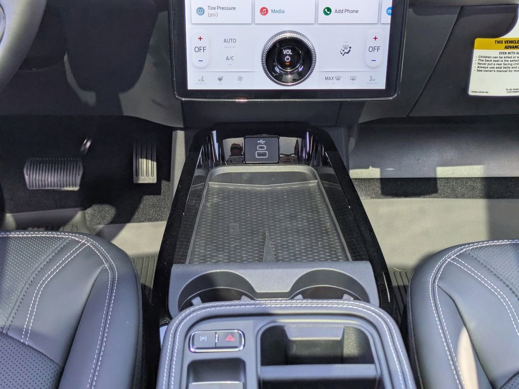 New 2026 Ford Mustang Mach-E Premium image 18