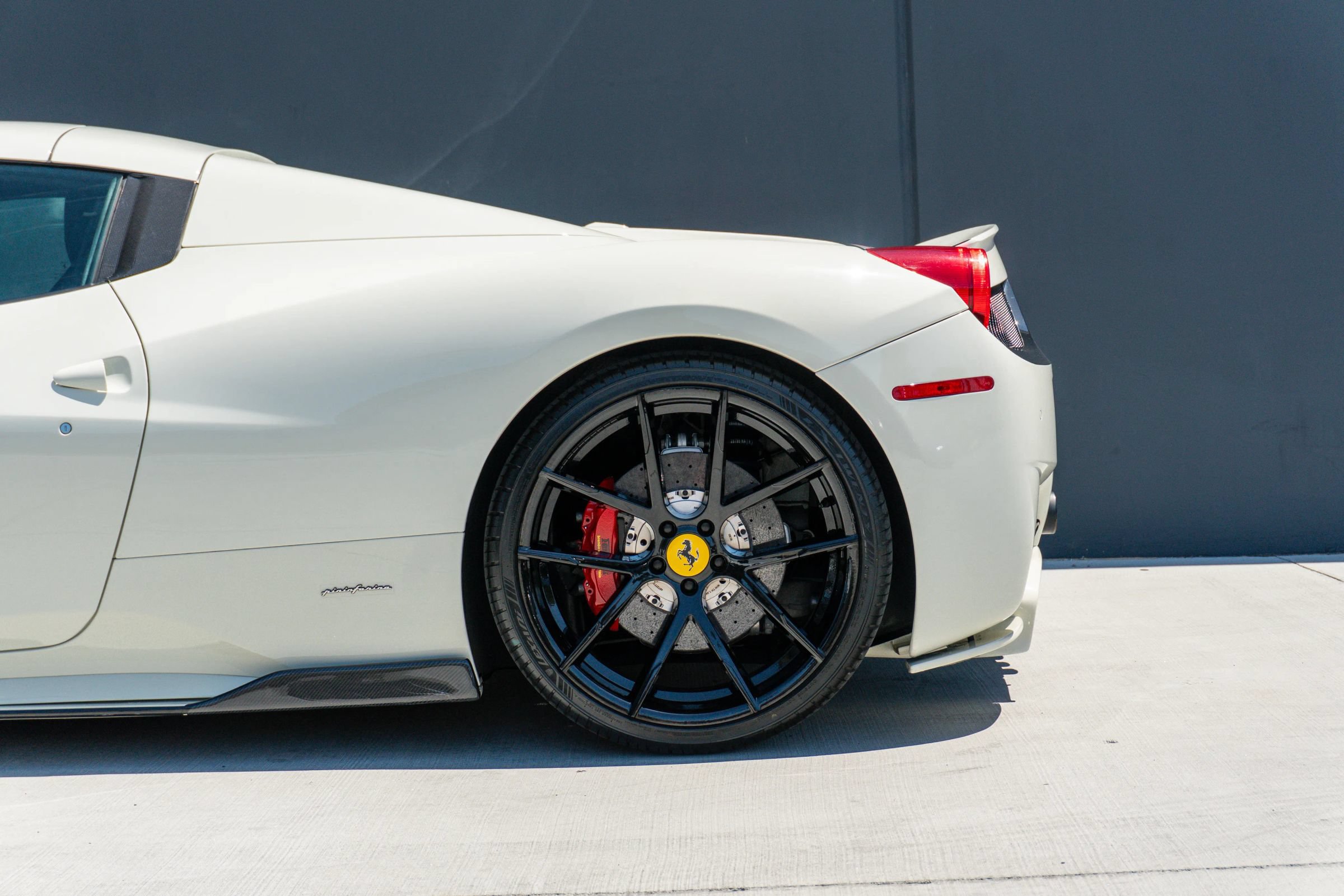 Used 2014 Ferrari 458 Spider RWD image 21