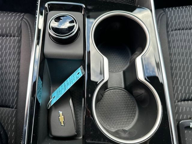 New 2026 Chevrolet Equinox LT w/ LPO, Floor Liner Package image 27