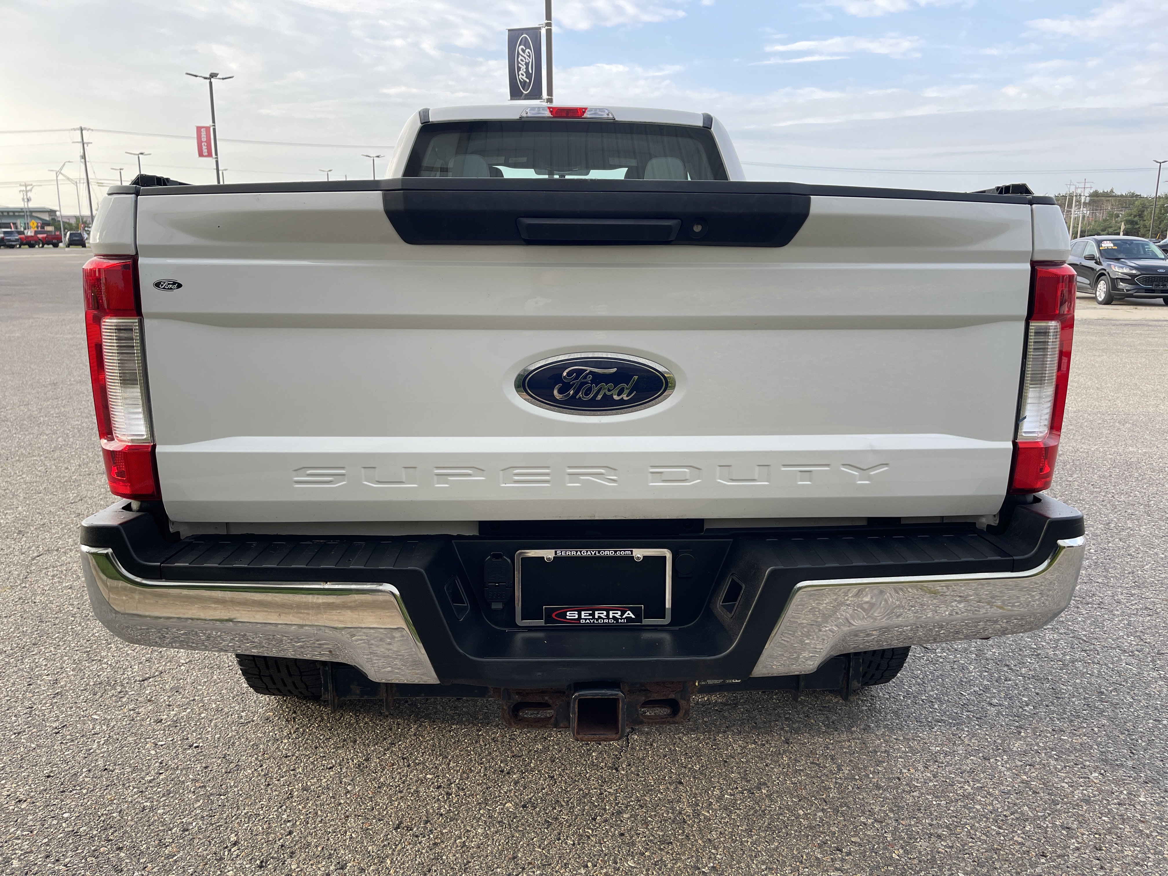 Used 2017 Ford F350 XL w/ XL Value Package AWD/4WD image 4