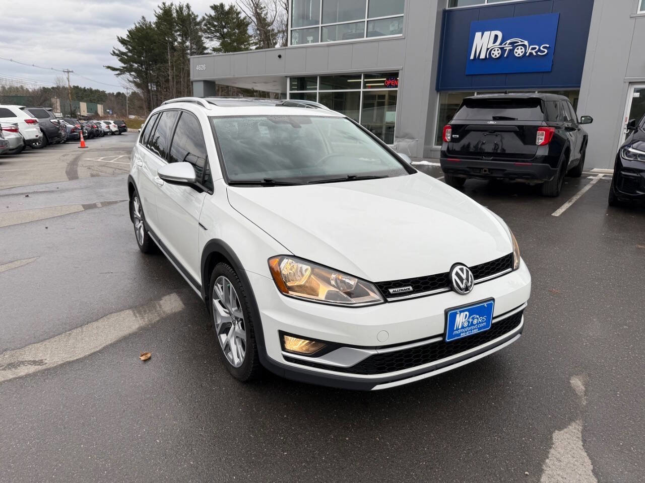 Used 2017 Volkswagen Golf Alltrack SEL AWD/4WD image 4