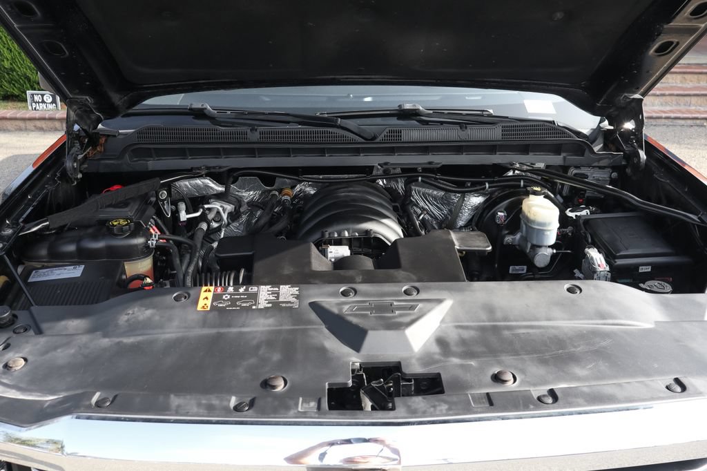 Used 2018 Chevrolet Silverado 1500 High Country RWD image 13
