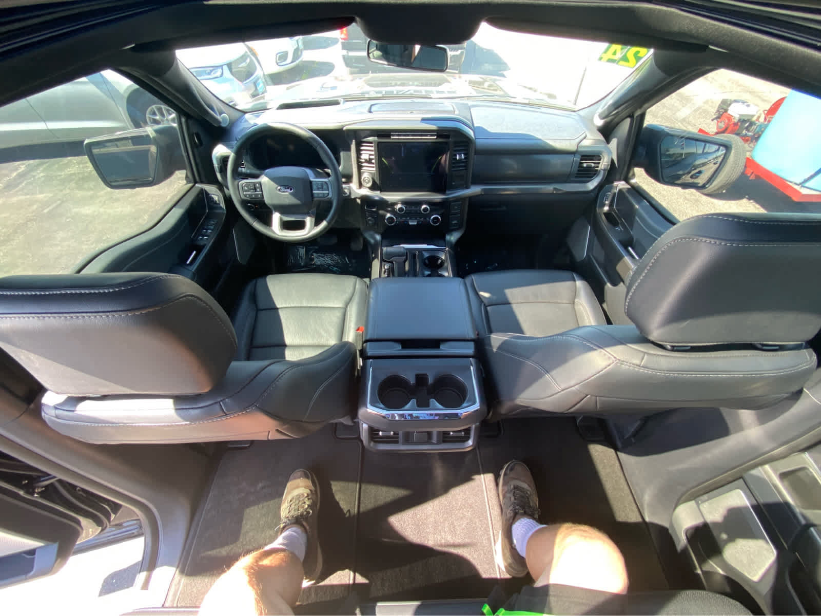 Used 2024 Ford F150 Lariat w/ Equipment Group 502A High AWD/4WD image 12
