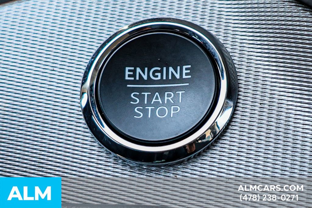 Used 2025 Ford Explorer Active image 42