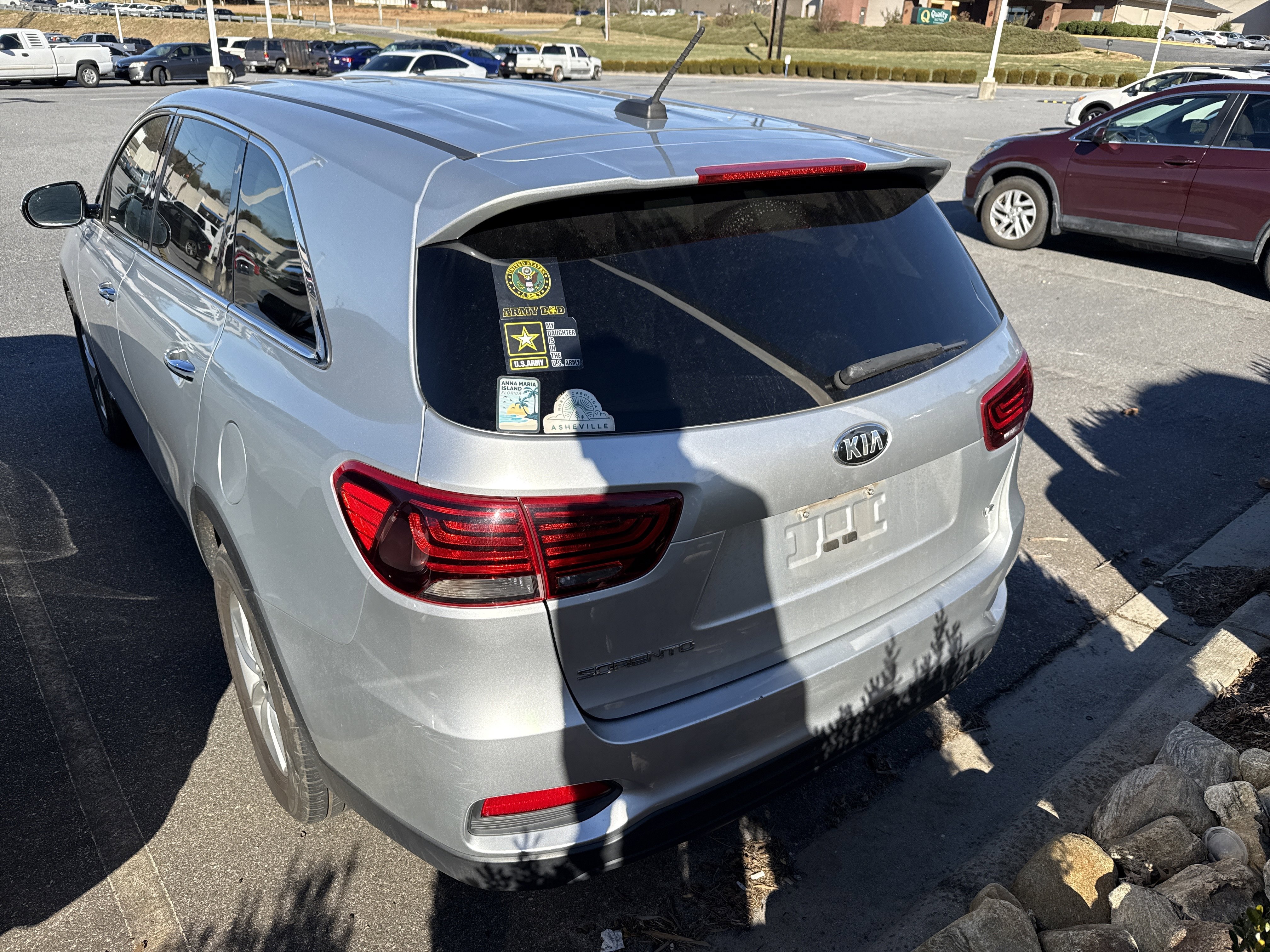Used 2019 Kia Sorento AWD V6 image 8
