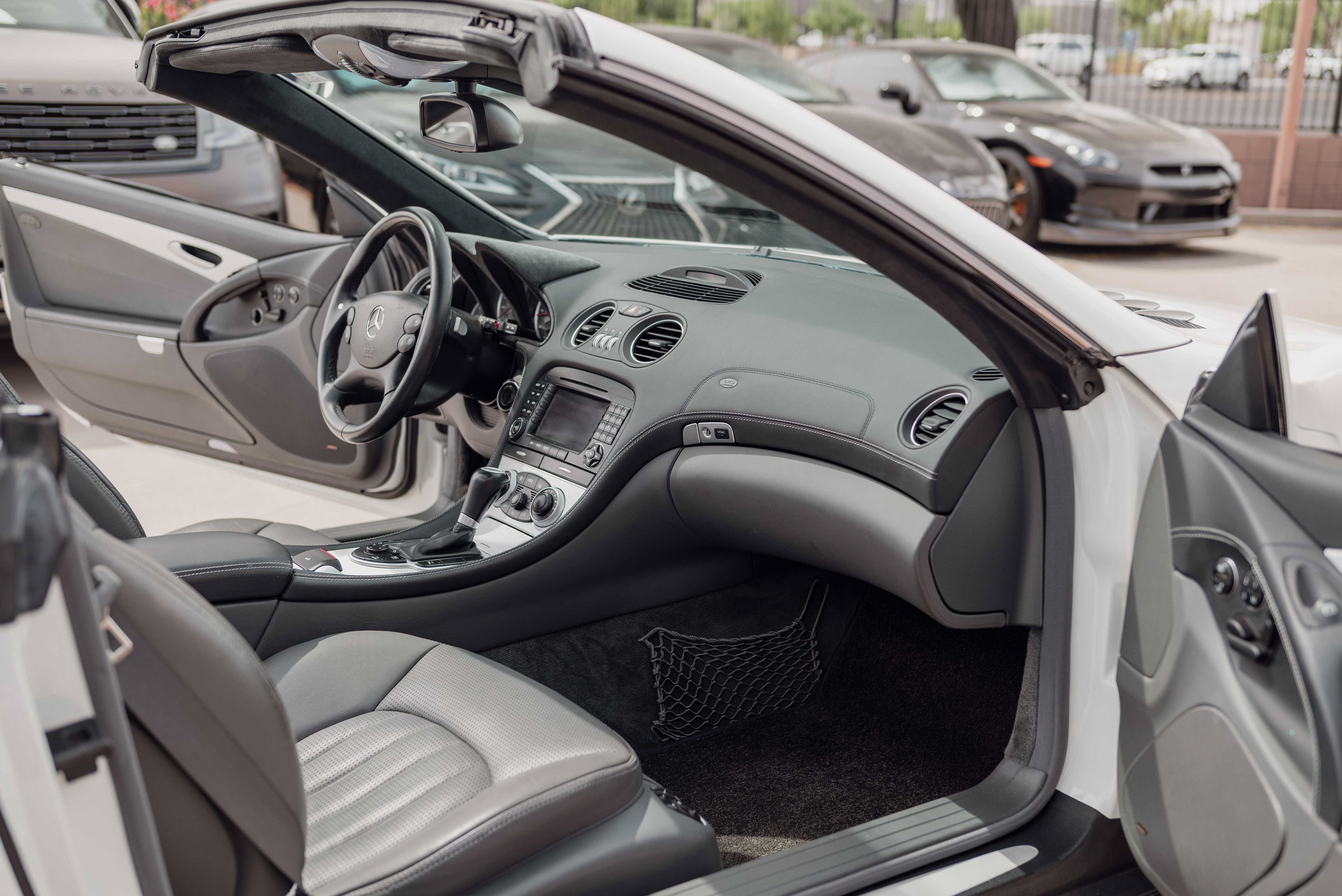 Used 2005 Mercedes-Benz SL 65 AMG image 21