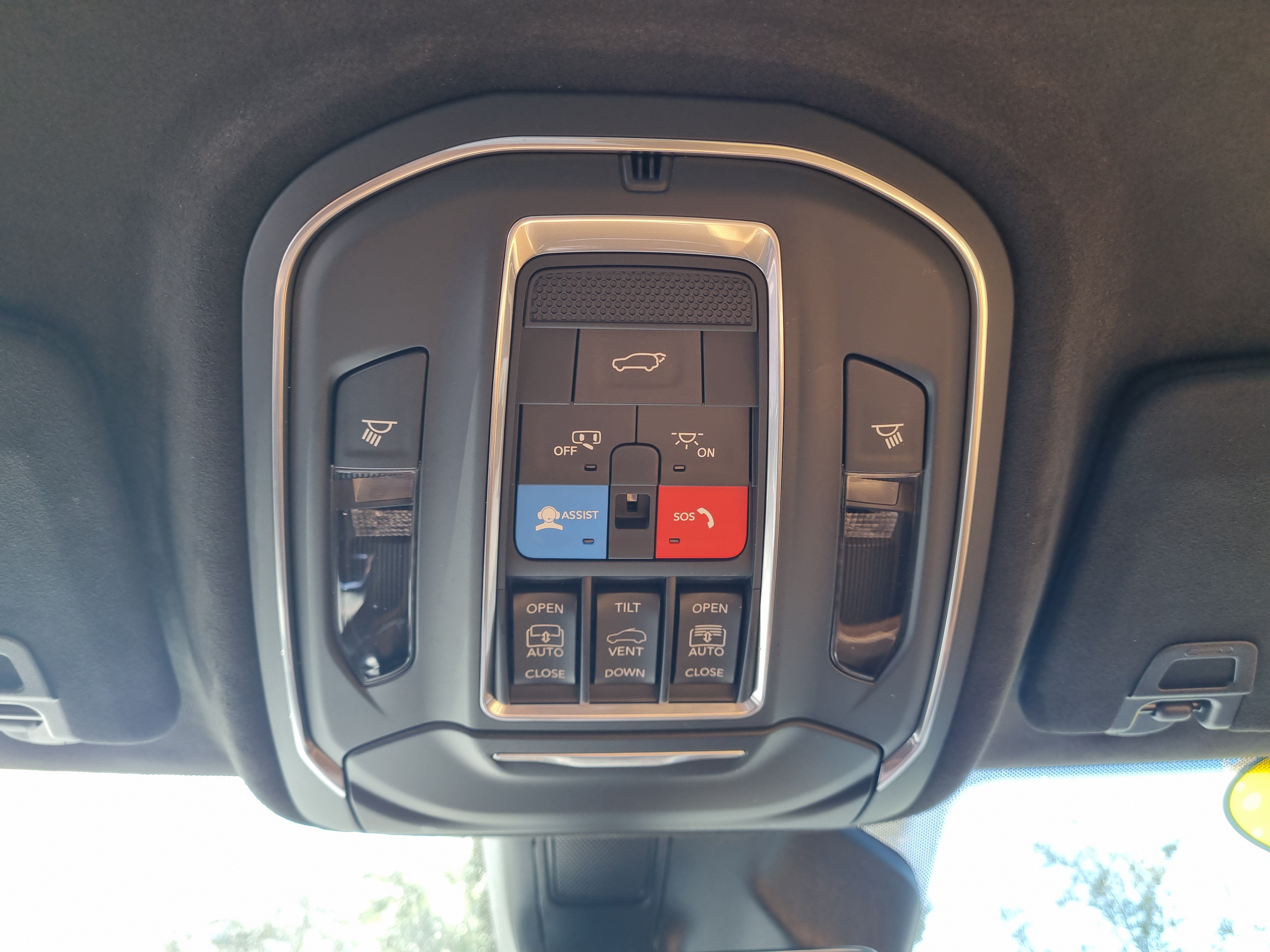 Used 2026 Jeep Grand Cherokee L Summit AWD/4WD image 35