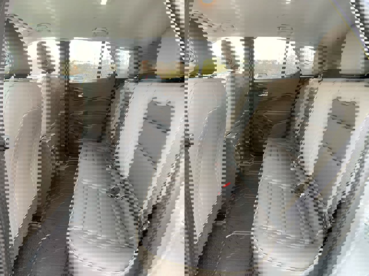 Used 2025 Chevrolet Trax ACTIV w/ Driver Confidence Package image 23