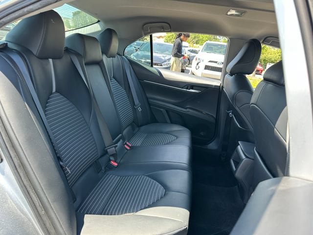 Used 2022 Toyota Camry SE FWD image 26