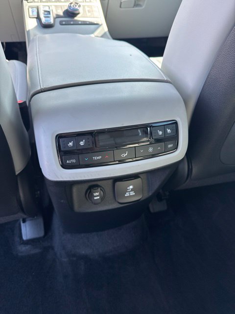 Used 2025 Hyundai Palisade SEL AWD/4WD image 12