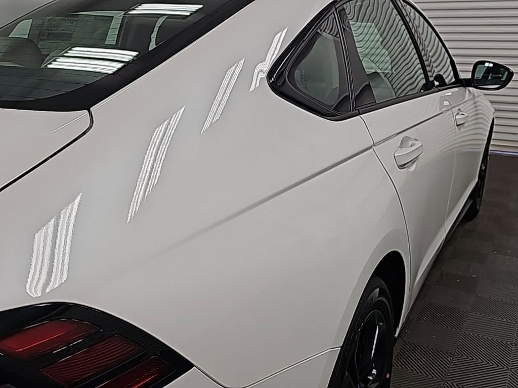 New 2025 Honda Accord SE image 9