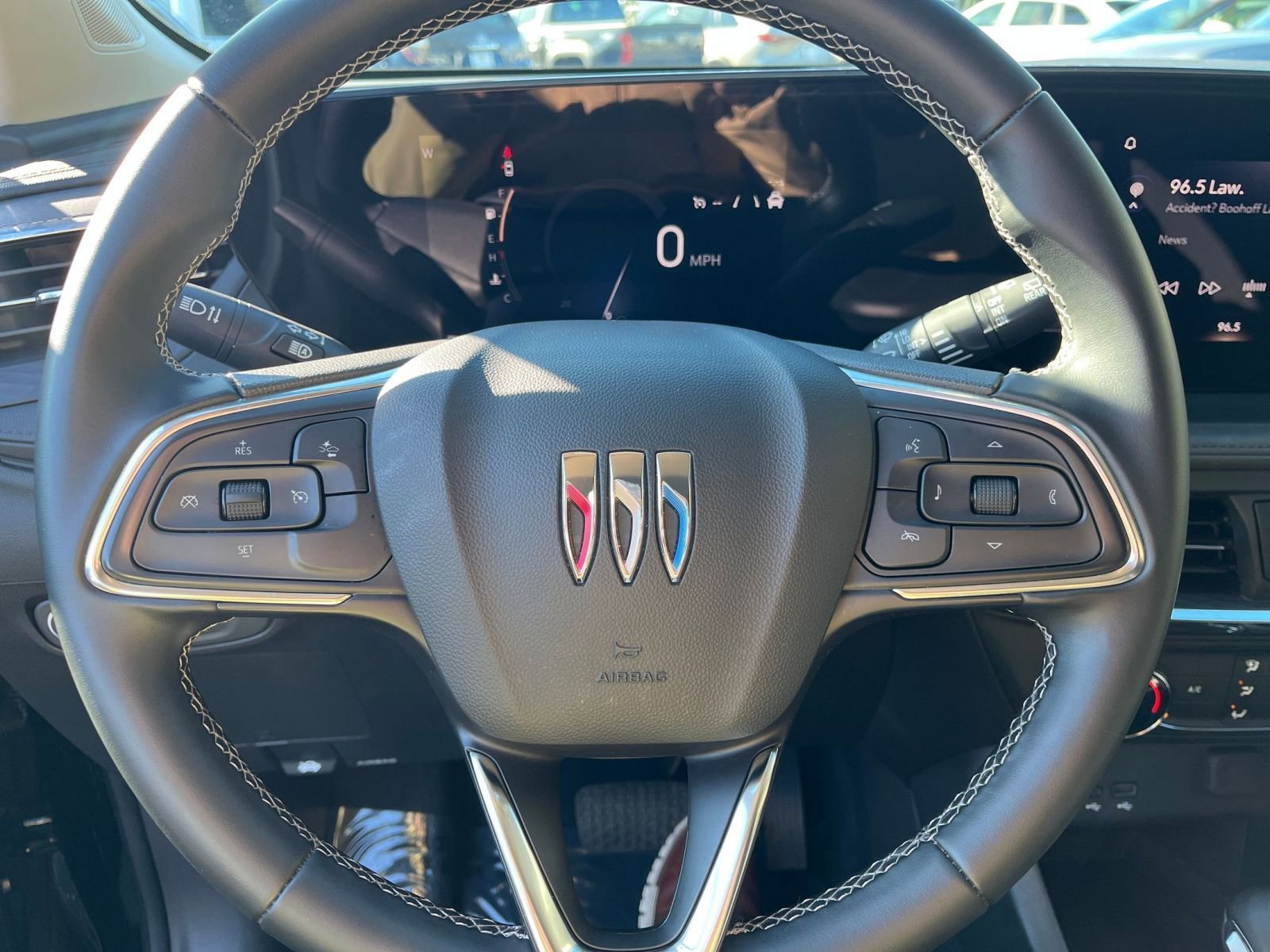 Used 2025 Buick Encore GX Preferred image 29