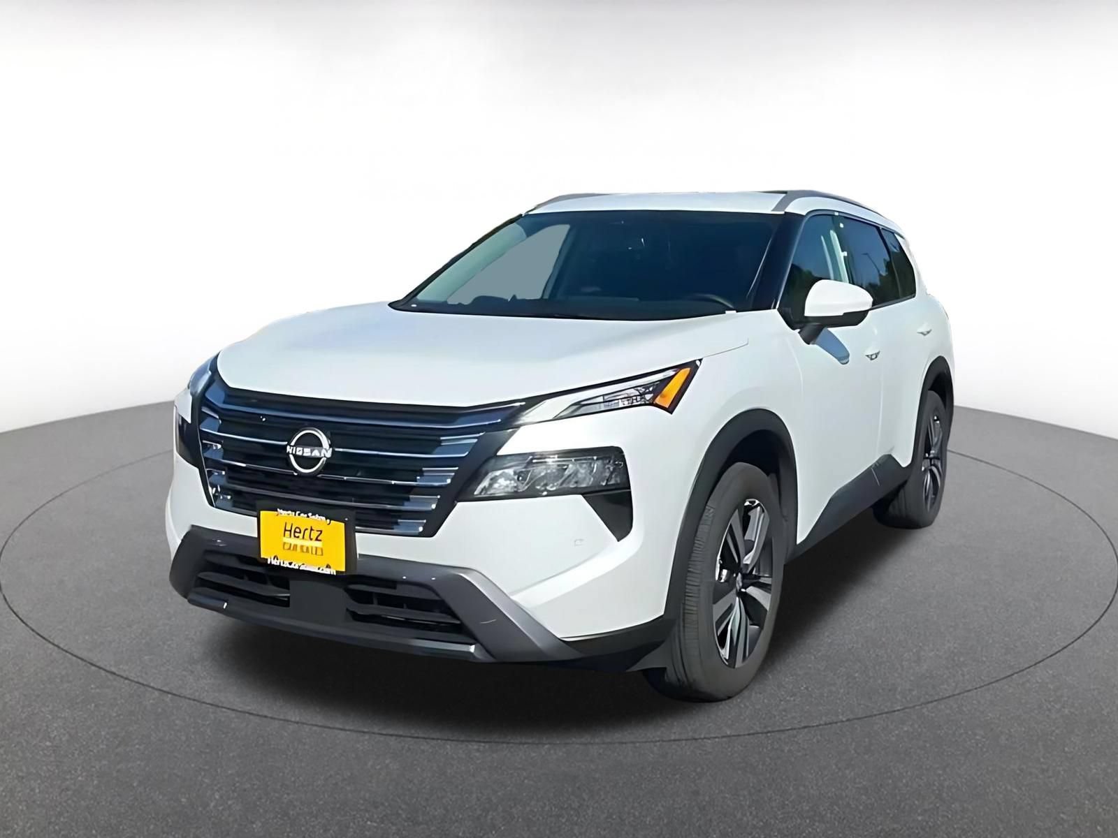Used 2026 Nissan Rogue SL AWD/4WD image 5