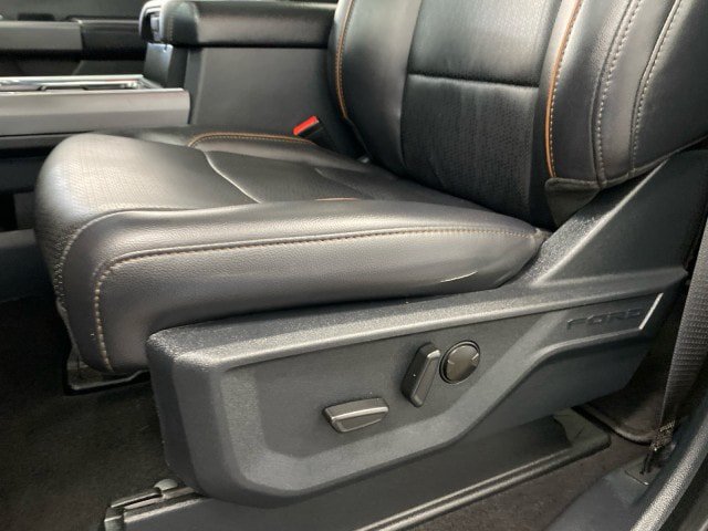 Used 2025 Ford F350 Lariat w/ Black Appearance Package AWD/4WD image 21
