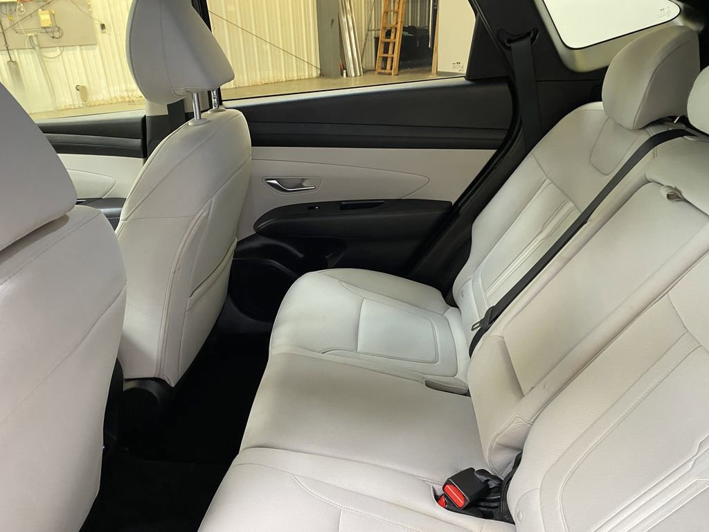 Used 2025 Hyundai Tucson SEL FWD image 22